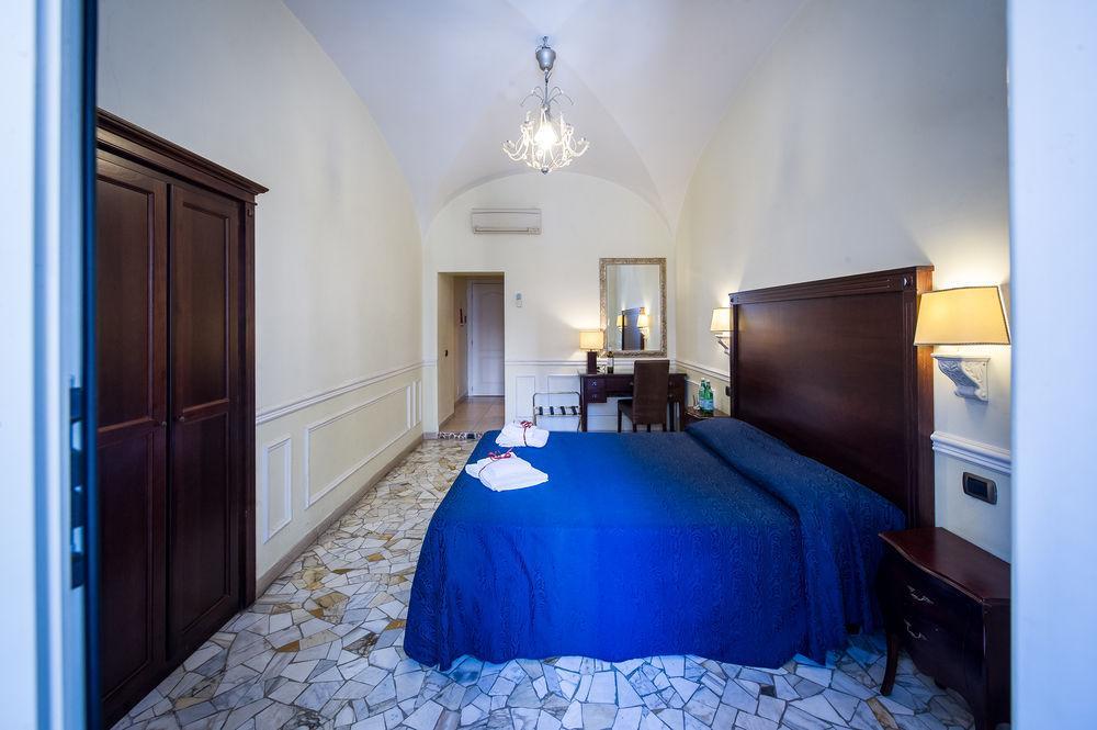 Hotel Persepolis Roma Exterior foto