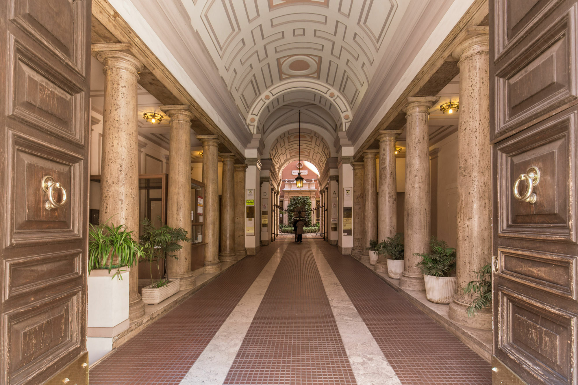 Hotel Persepolis Roma Exterior foto