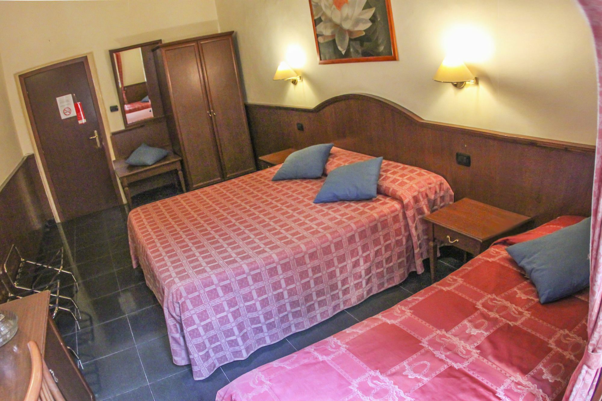 Hotel Persepolis Roma Exterior foto
