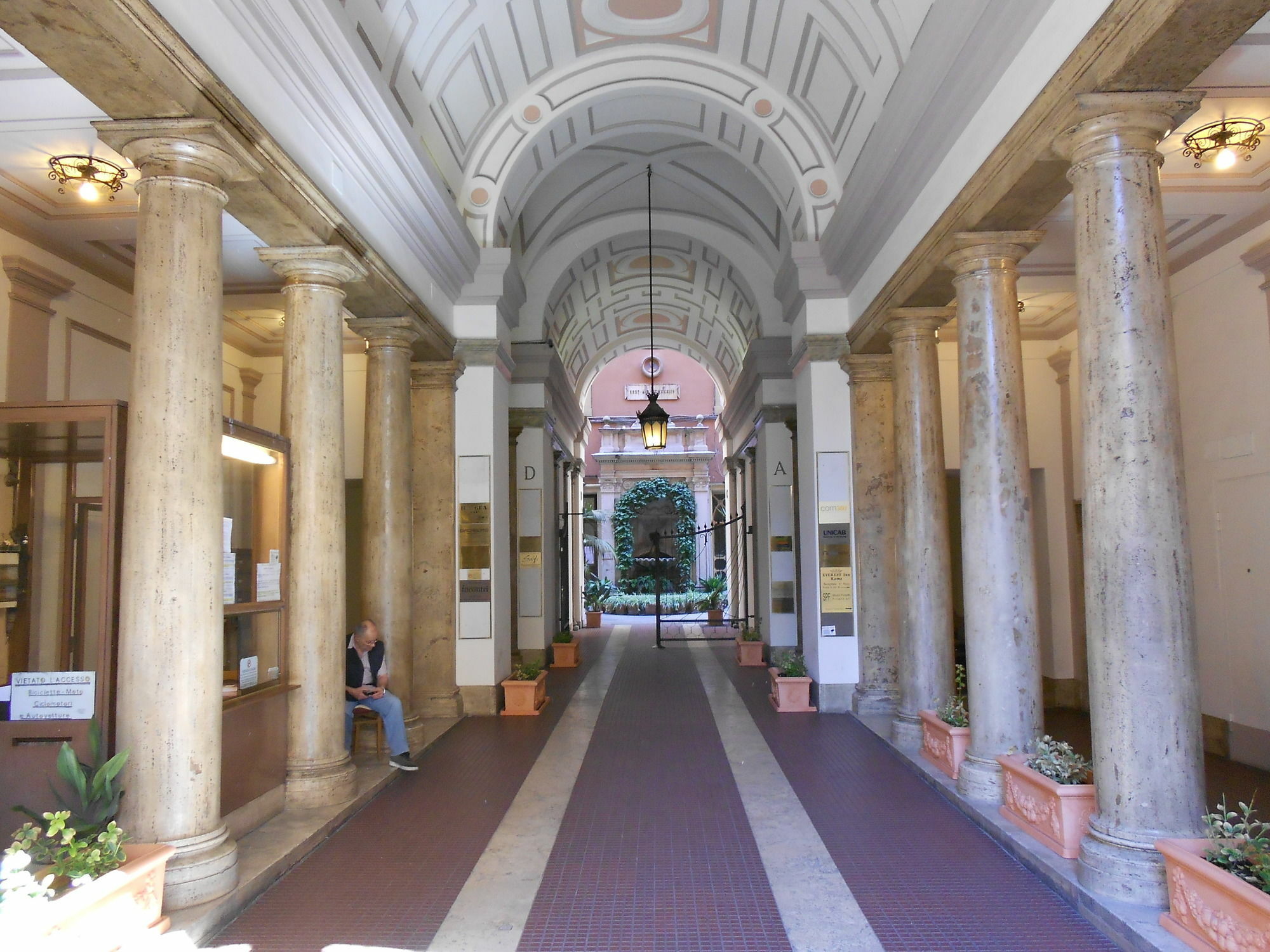 Hotel Persepolis Roma Exterior foto